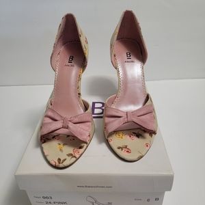 Floral Bakers Sandals size 6